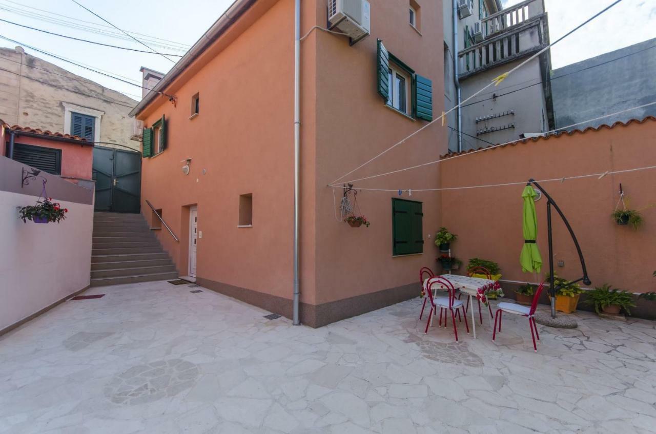 Vila House Poets Street In Old Šibenik Exteriér fotografie